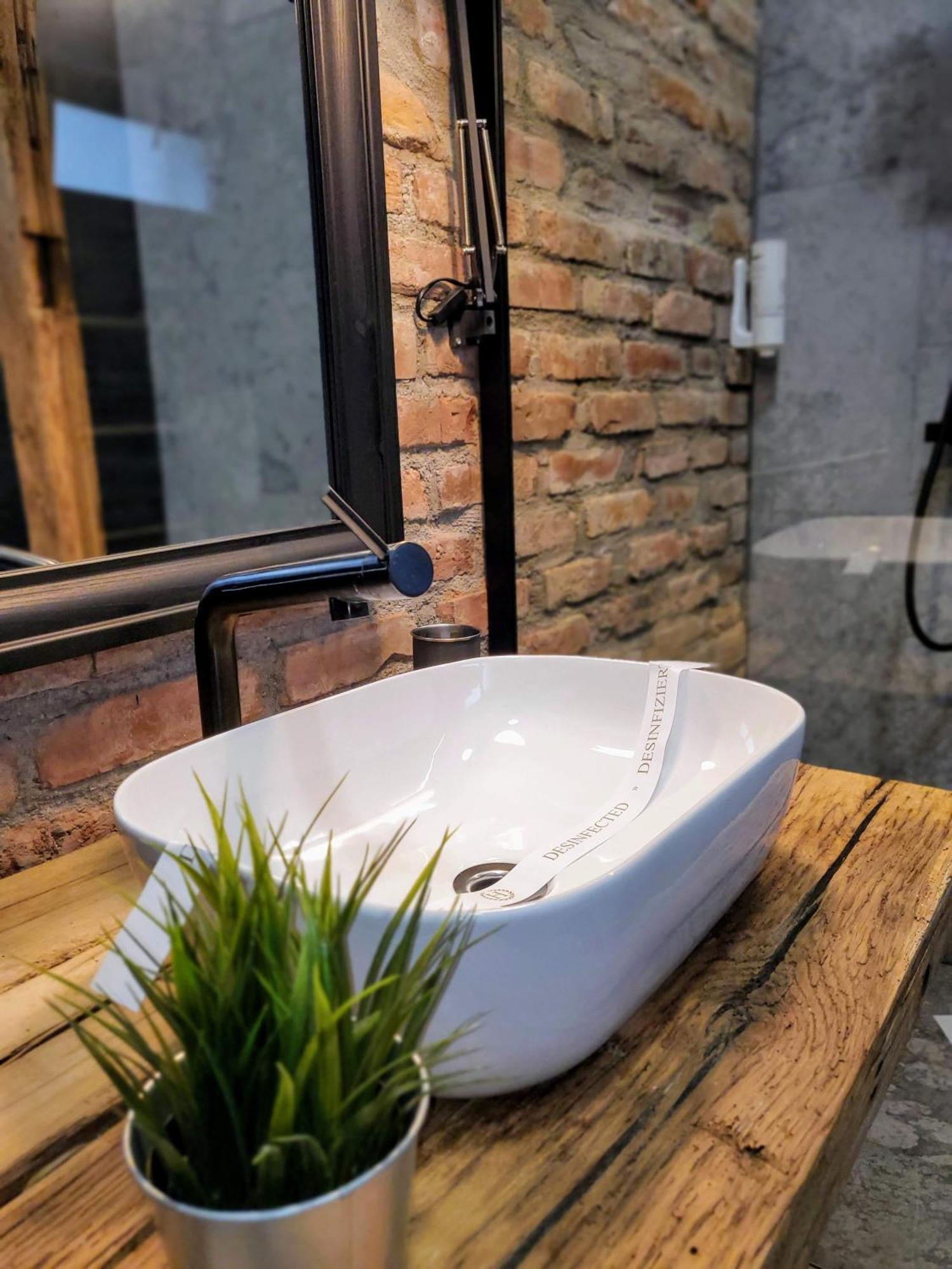 Casa Larisa Antonia Apartments ซินายา ภายนอก รูปภาพ
